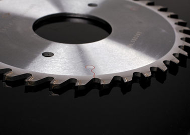200mm SKSの鋼鉄テーブルのPrefinishiedのガラス切りは鋸歯のカッターを