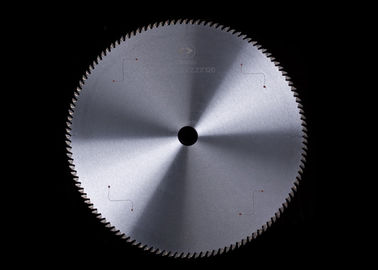 円305mm精密木製の切断は鋸歯をCeratizitの先端との