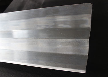 金属を飾ることはアルミニウム天井 Waved 形づけましたオフィスの天井のタイルのための 0.7mm を中断しました