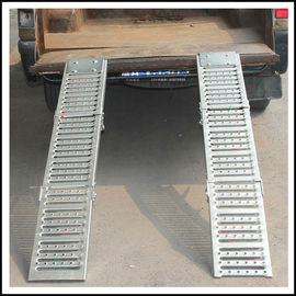 バン/トレーラー 440ctns 98x24x11CM のための上塗を施してある鋼鉄折る傾斜路 1000LBS を亜鉛でメッキして下さい
